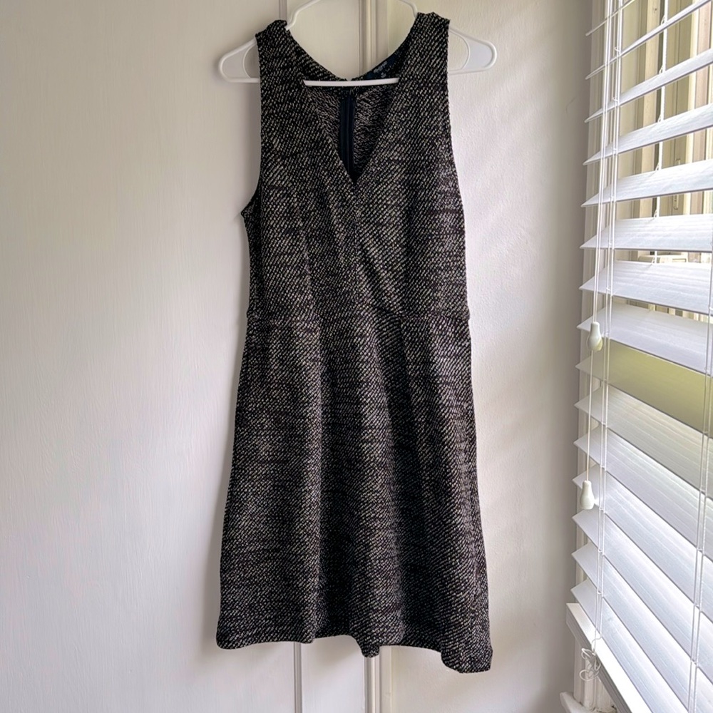 Madewell tweed sleeveless dress with pockets, Size M.